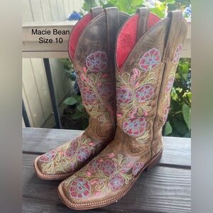 Macie bean Cowboy Boots